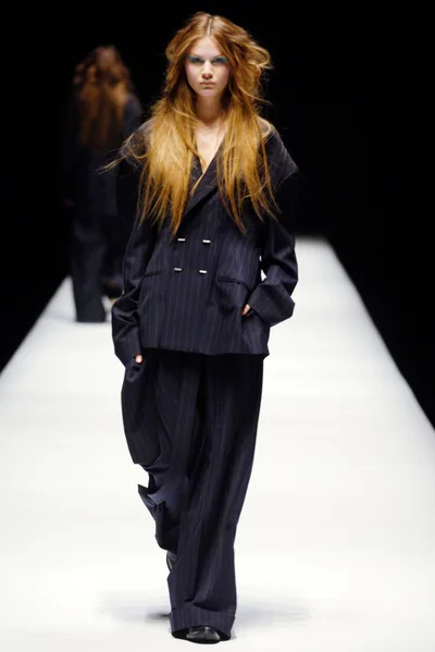 Look 7